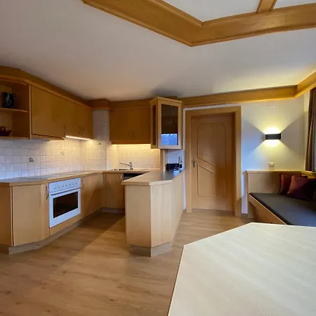 Budamerhof Apartmán *